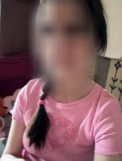 Aylin, 25