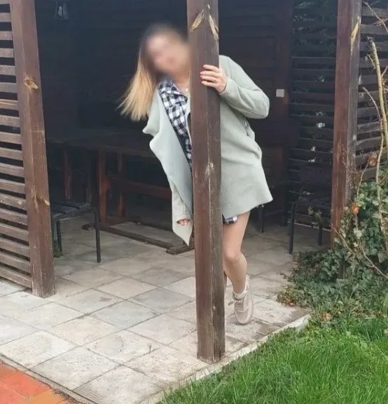 Christina, 26