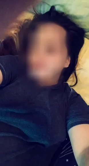 Claudia, 28