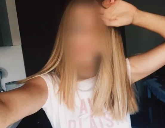 Fabienne, 28