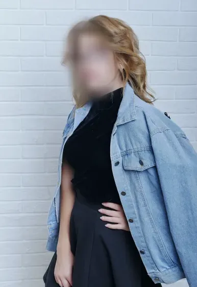 Fabienne, 26