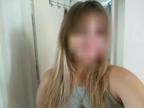 Greta, 20