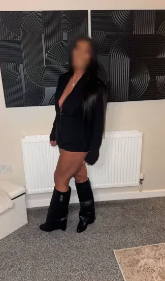 Jana, 33