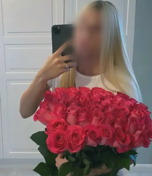 Karin, 35