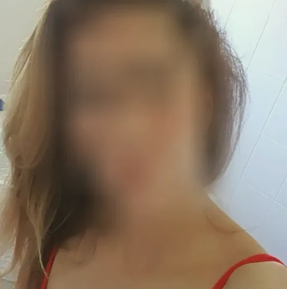 Selma, 26